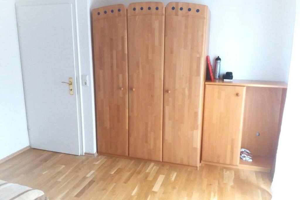 Neue, helle Wohnung in Ludwigsburg, nah am Schloss Exterior foto